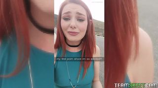 Рыжая красавица сосет елдак агента перед трахом в киску на кастинге