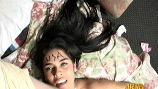 Парень из Нью-Йорка дал в рот арабке перед камерой