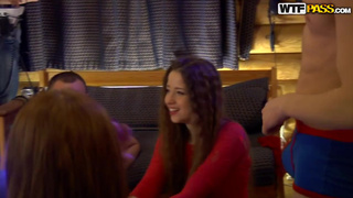 Зажигательная групповуха на вечеринке в городе Брянске